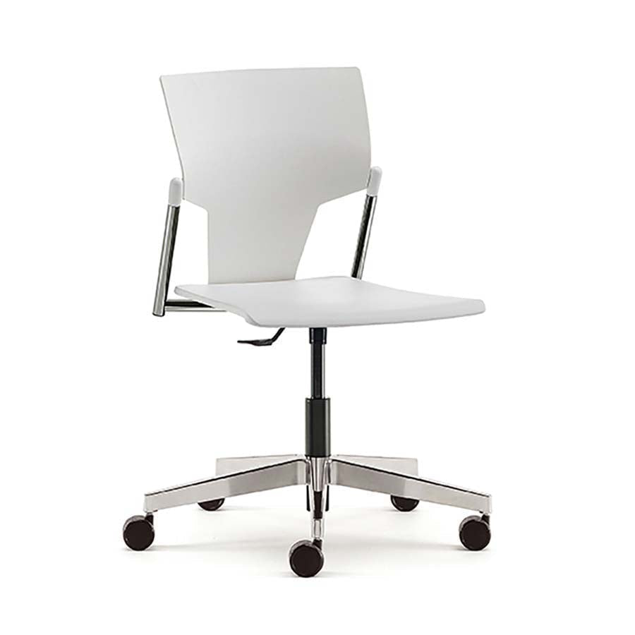 IKON SWIVEL CHAIR PLASTIC SEAT & BACK SWIVEL CHAIR NO ARMS CHROME FINISH INC FRAME & BASE-Cst:BLUE