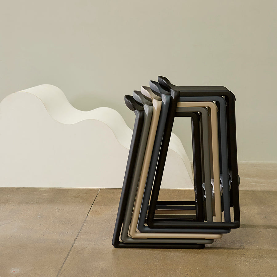 Postura+ One Piece Low Back Stool