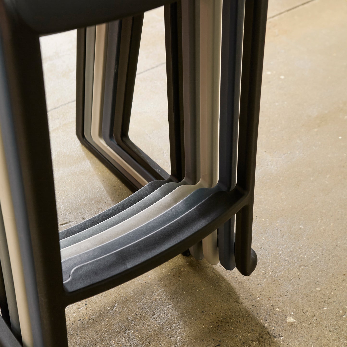 Postura+ One Piece High Back Stool