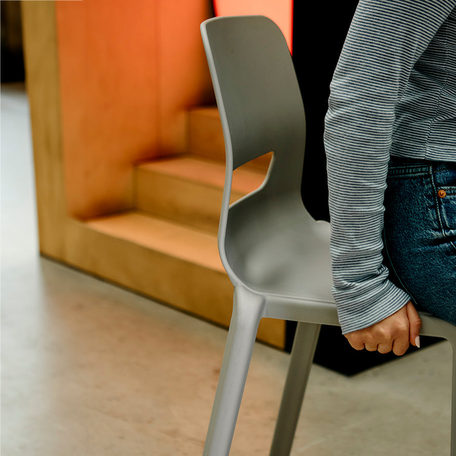 Postura+ One Piece High Back Stool