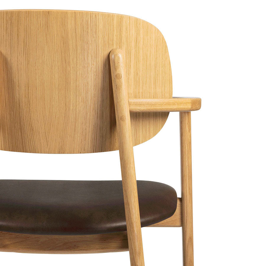 Relish Arm Chair with Lascari Seat Pad
