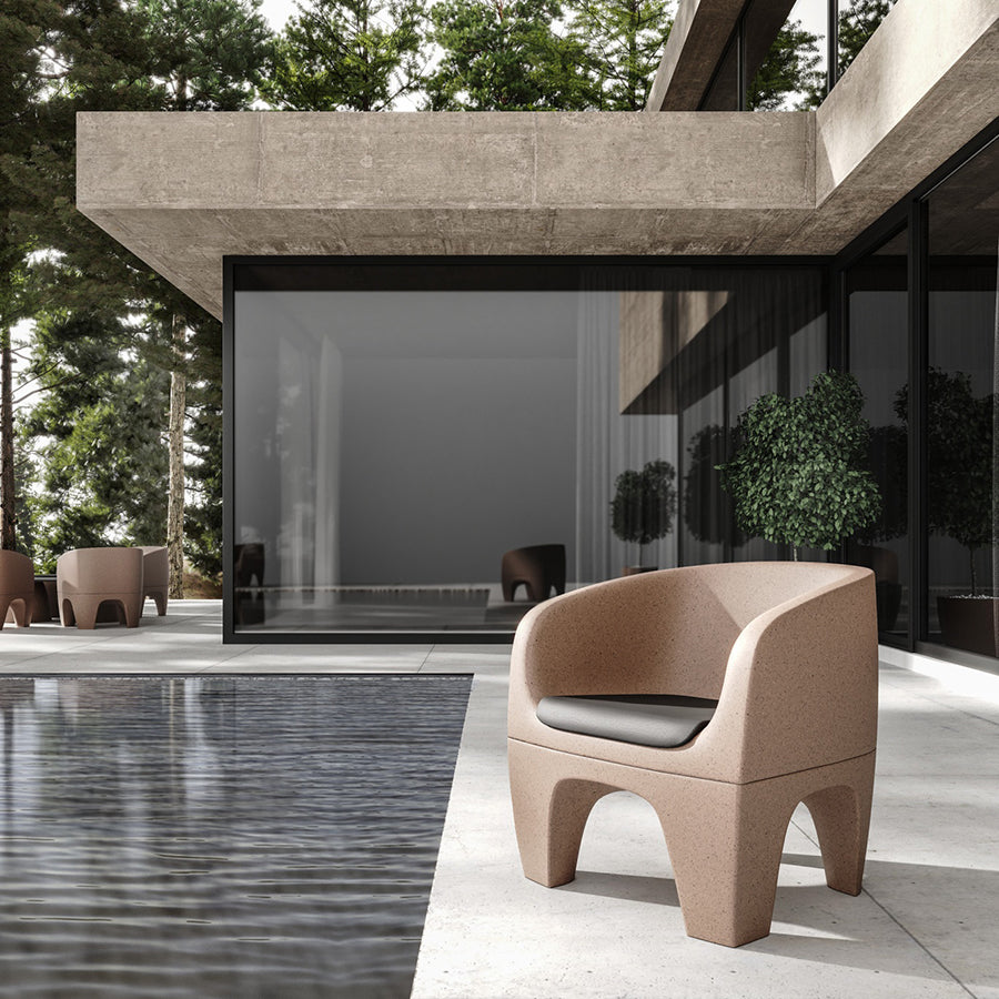 Gummy Bear Moulded Leg Outdoor Chair