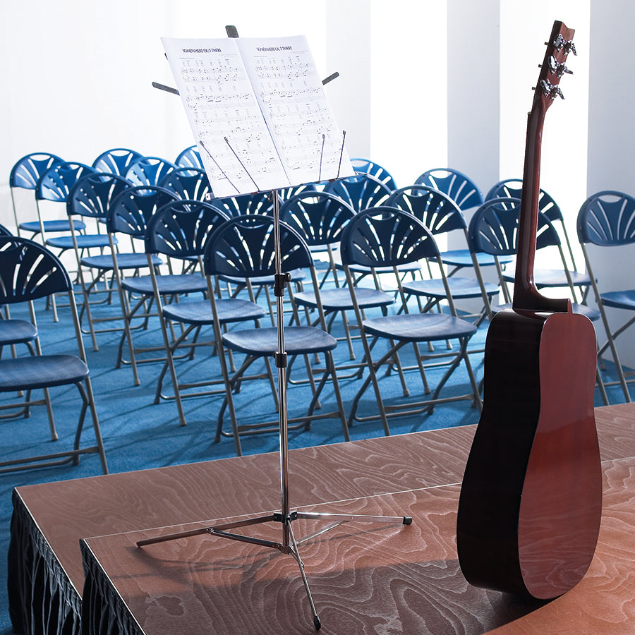 2000 Classic Lightweight Folding Chair Blue Lifestyle Image CF40011