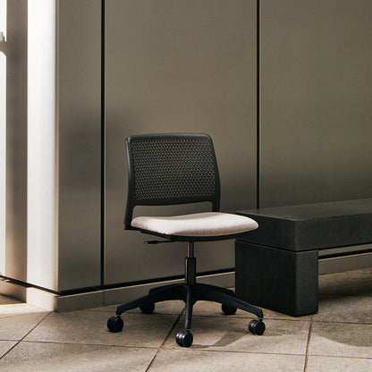 Grafton Task Chair